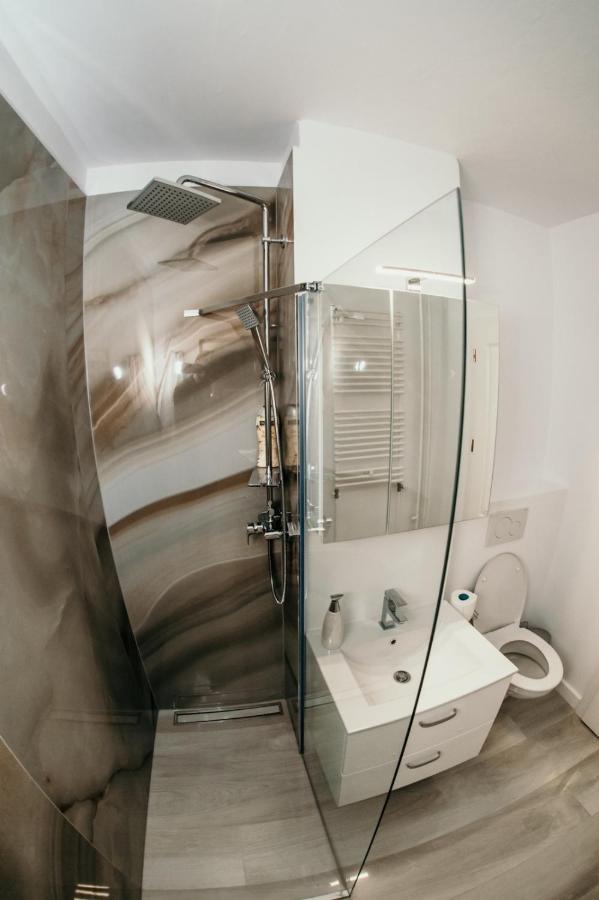 Apartament De Lux Ultramodern In Zona Centrala Timisoara Exterior photo