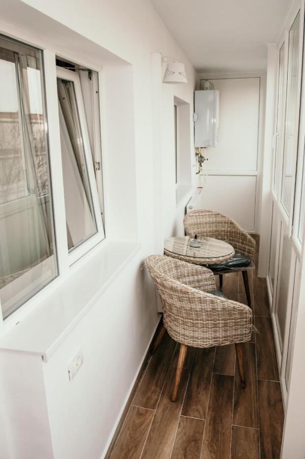 Apartament De Lux Ultramodern In Zona Centrala Timisoara Exterior photo