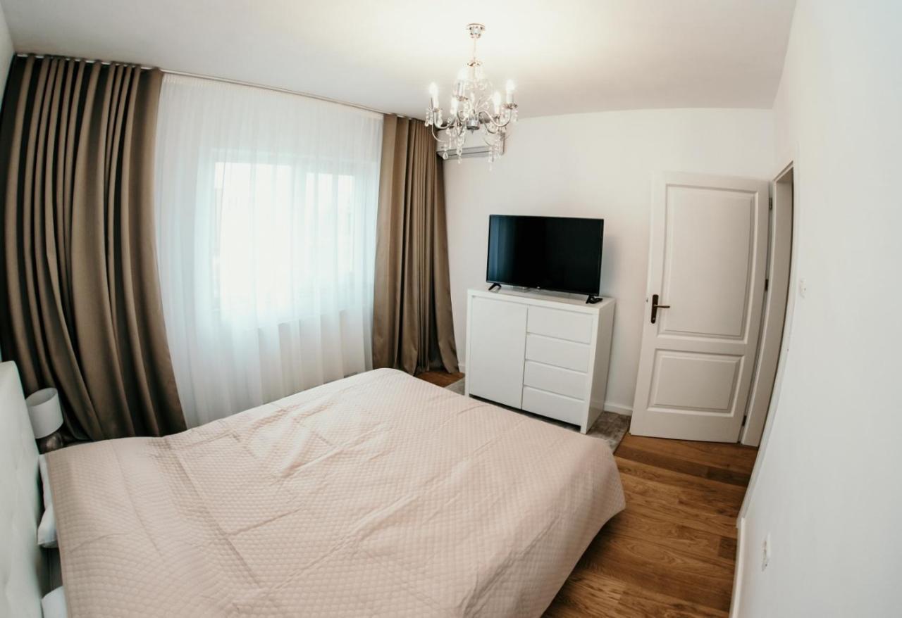 Apartament De Lux Ultramodern In Zona Centrala Timisoara Exterior photo