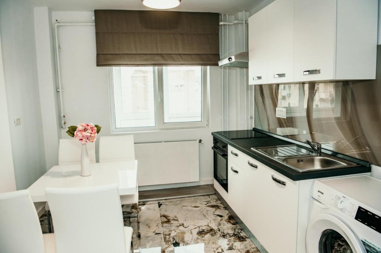 Apartament De Lux Ultramodern In Zona Centrala Timisoara Exterior photo
