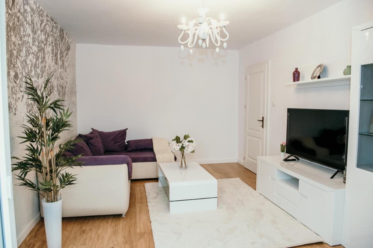 Apartament De Lux Ultramodern In Zona Centrala Timisoara Exterior photo